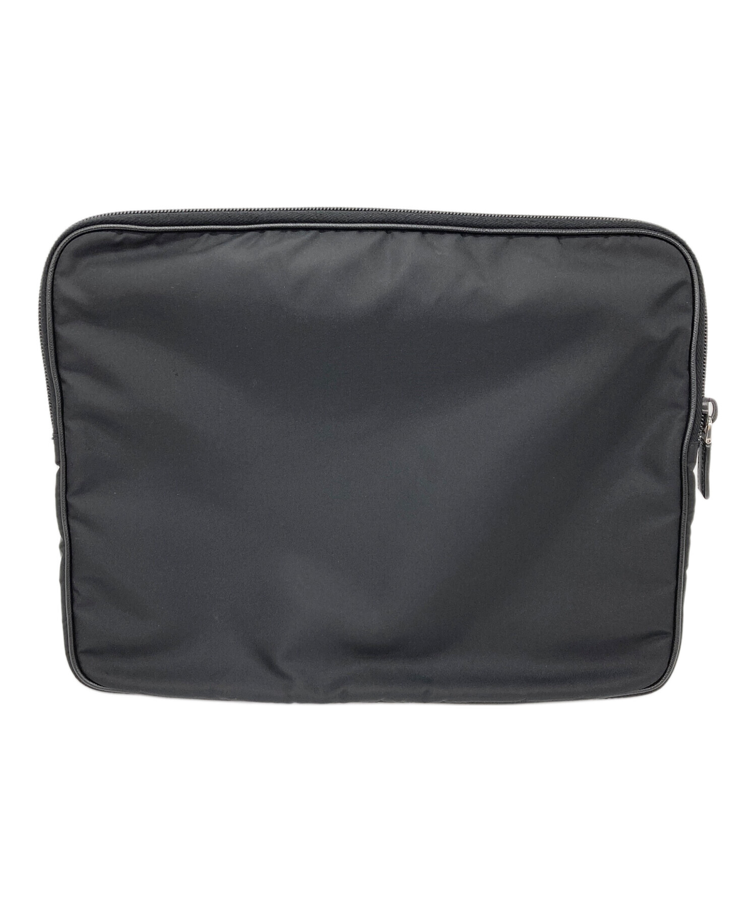 中古・古着通販】PRADA (プラダ) 三角プレートナイロンクラッチバッグ