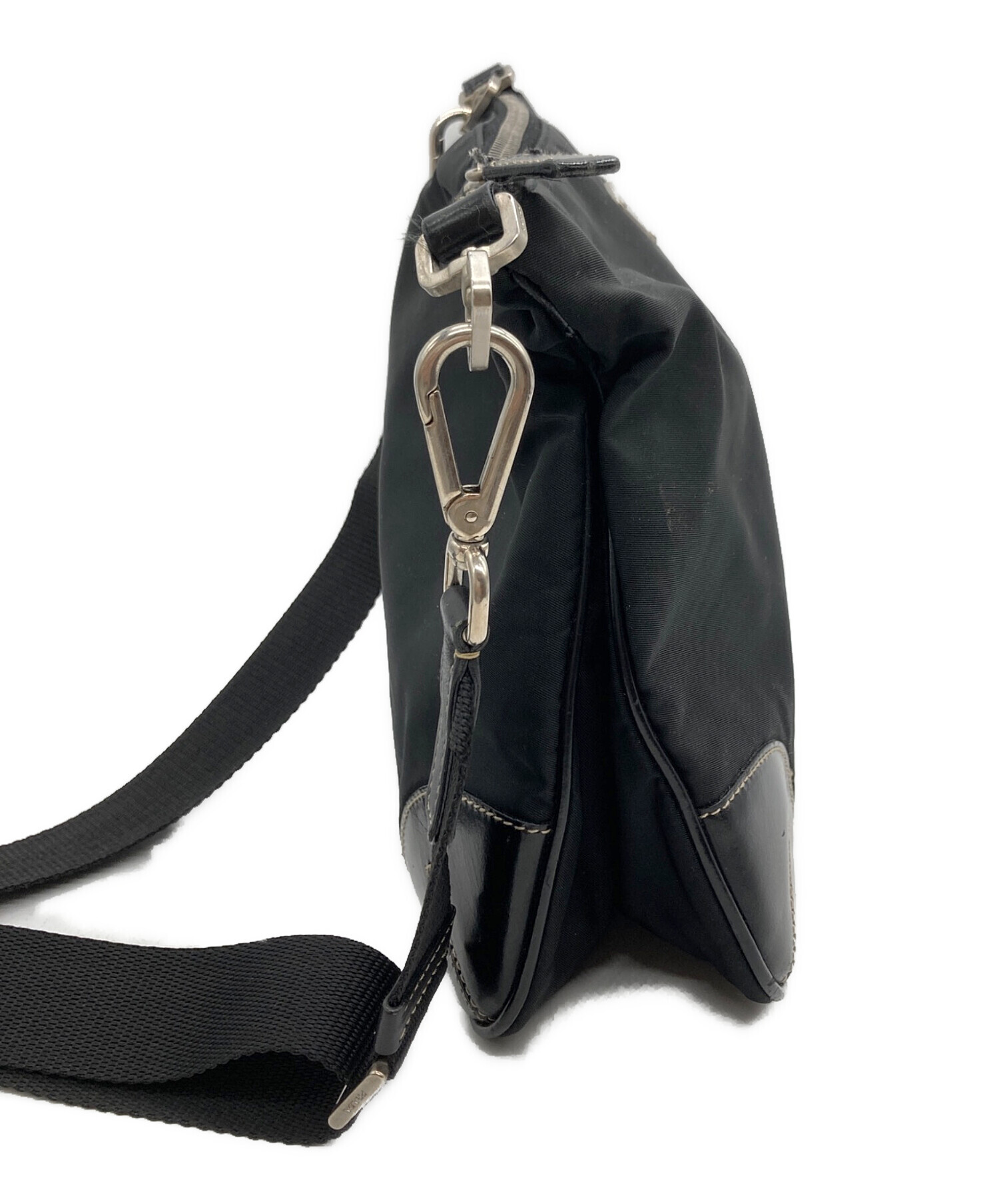 中古・古着通販】PRADA (プラダ) ショルダーバッグ ブラック｜ブランド