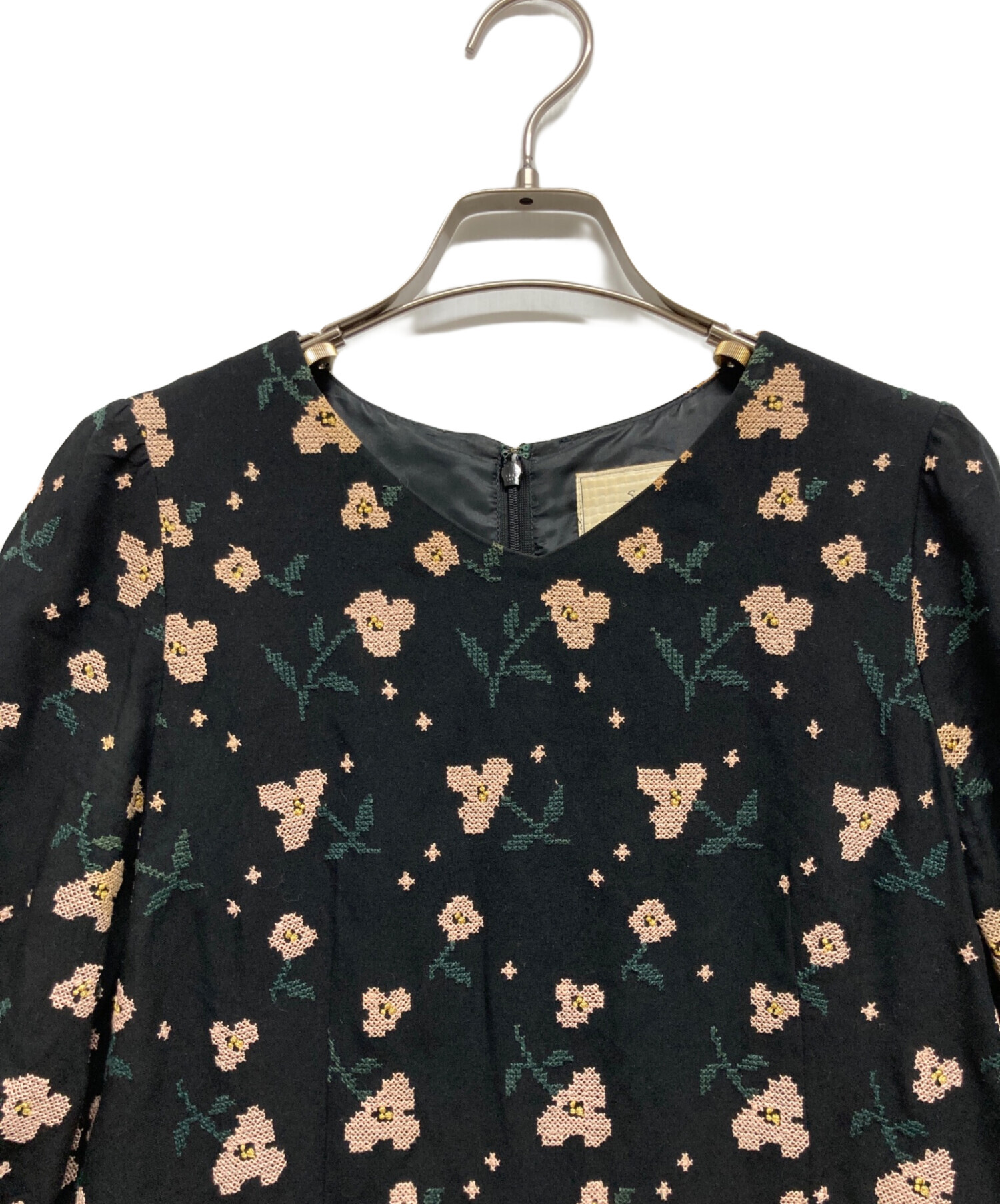 中古・古着通販】sally scott (サリースコット) 花刺繍ワンピース