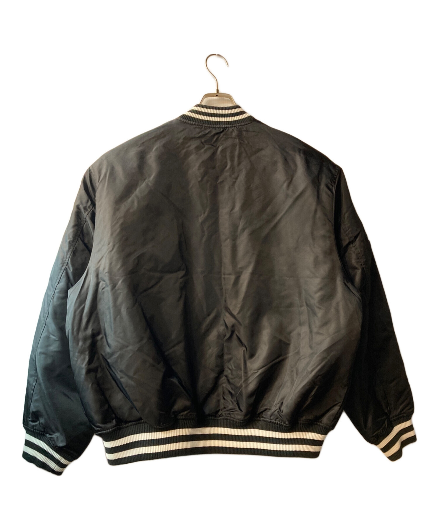 中古・古着通販】New Era (ニューエラ) スタジャン ブラック サイズ:L