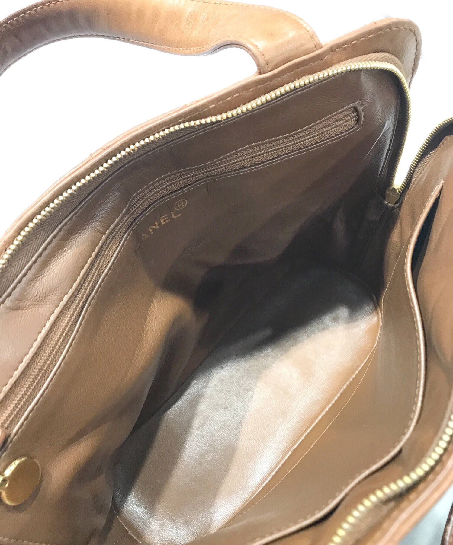 中古・古着通販】CHANEL (シャネル) キルティングレザーハンドバッグ