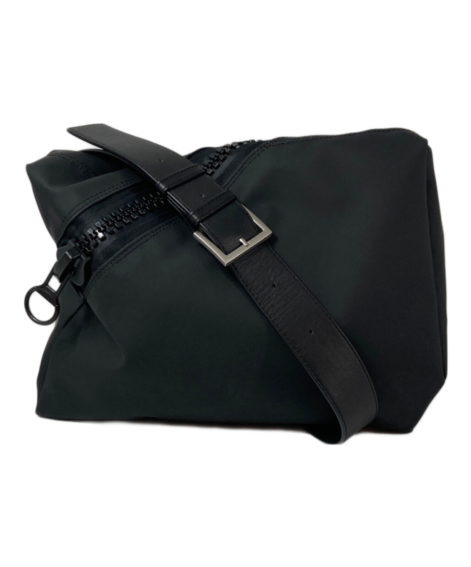 中古・古着通販】kawa-kawa (カワカワ) ear PAPILLONNER (イアパピヨネ