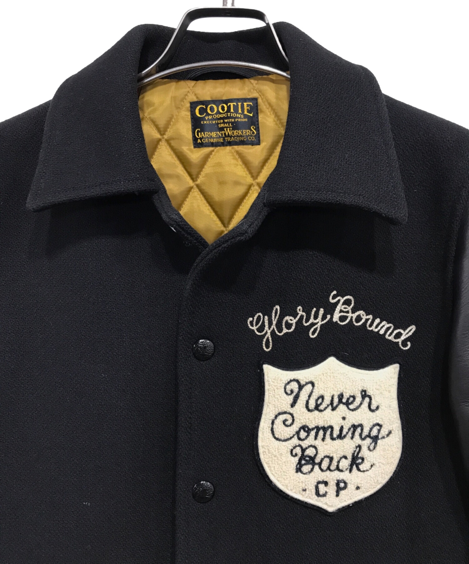 COOTIE PRODUCTIONS 襟付き短丈 袖革スタジャン チェーン刺繍 COOTIE