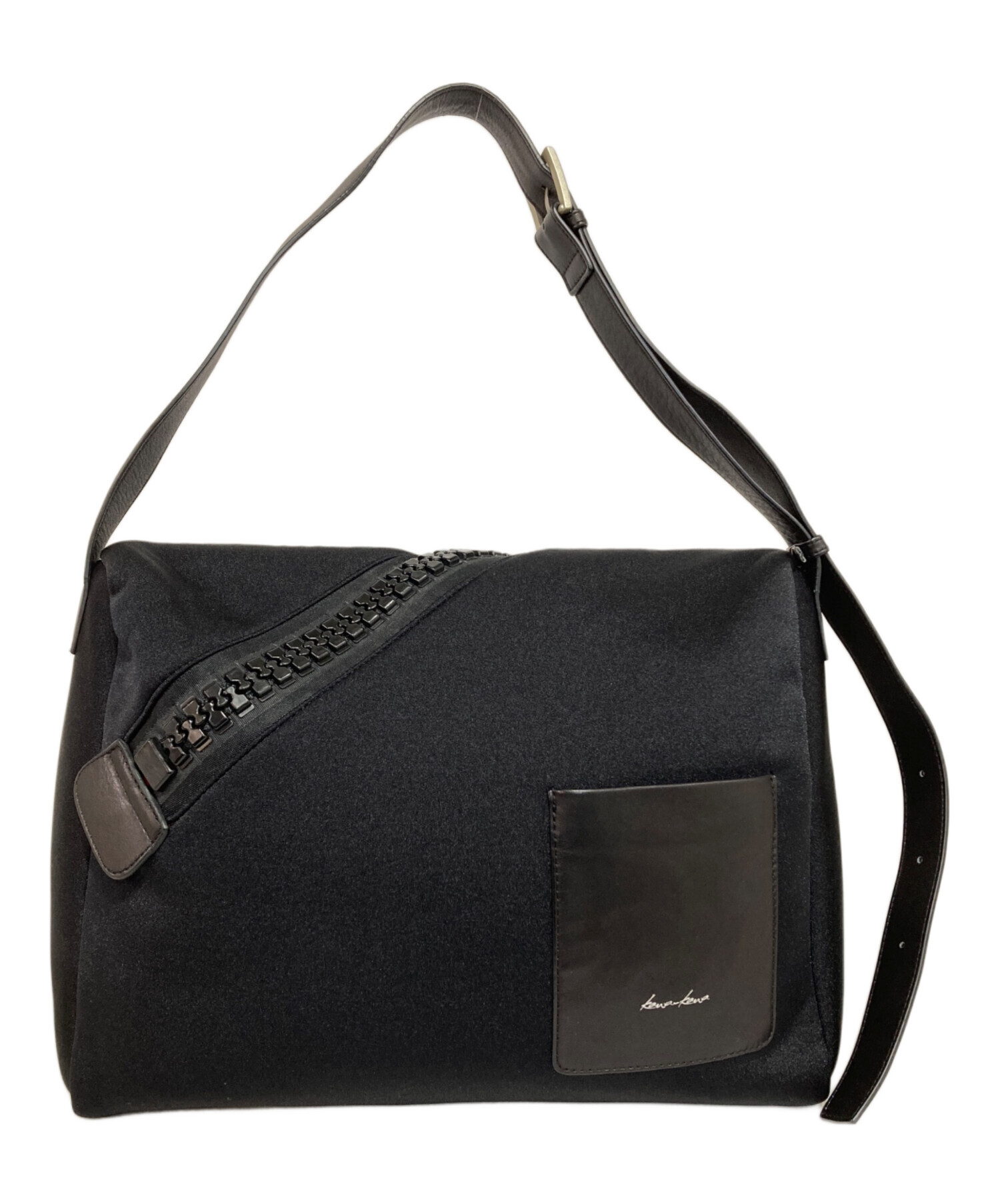 中古・古着通販】kawa-kawa (カワカワ) ビックファスナーショルダー