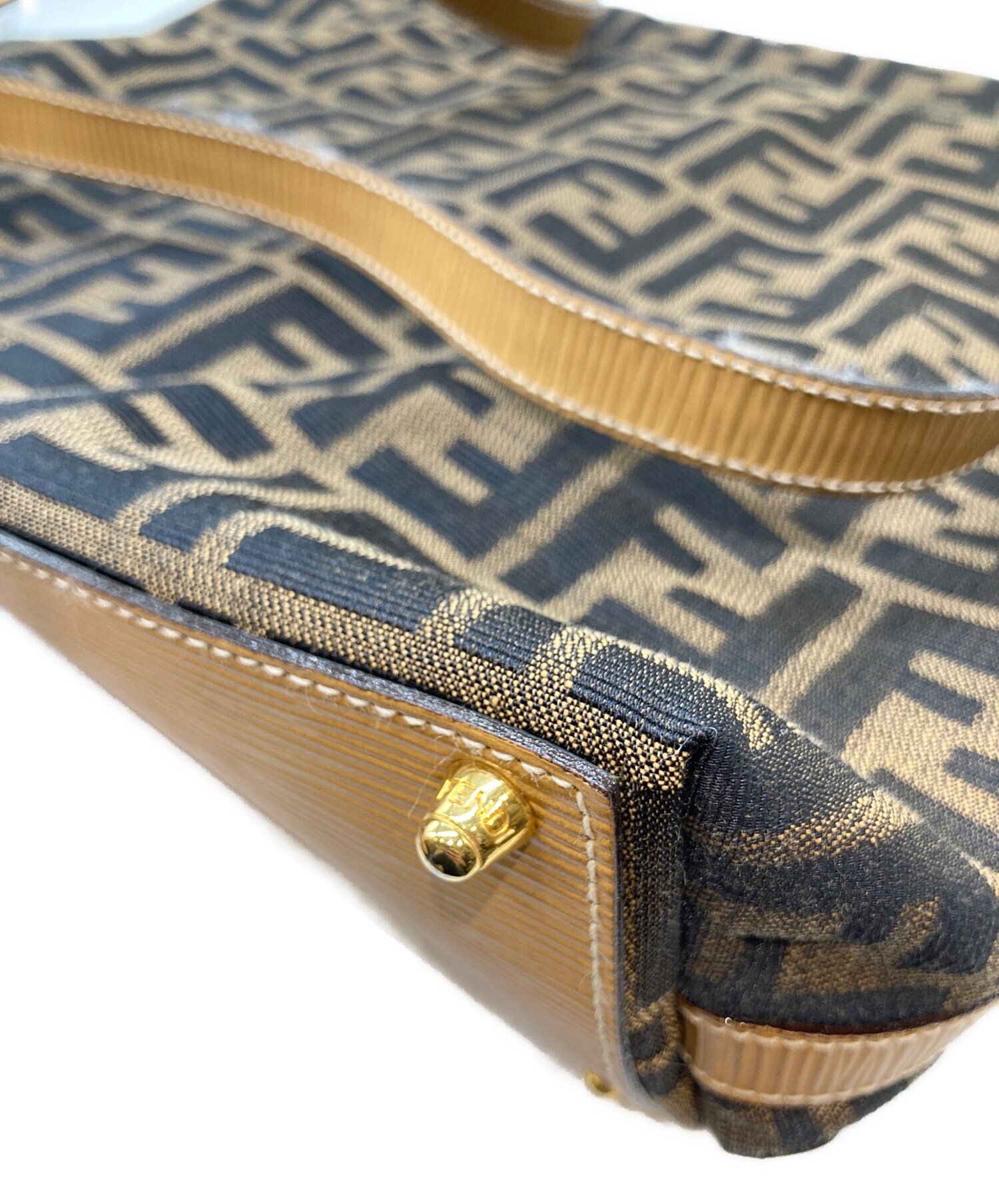 中古・古着通販】FENDI (フェンディ) ズッカ柄ショルダーバッグ