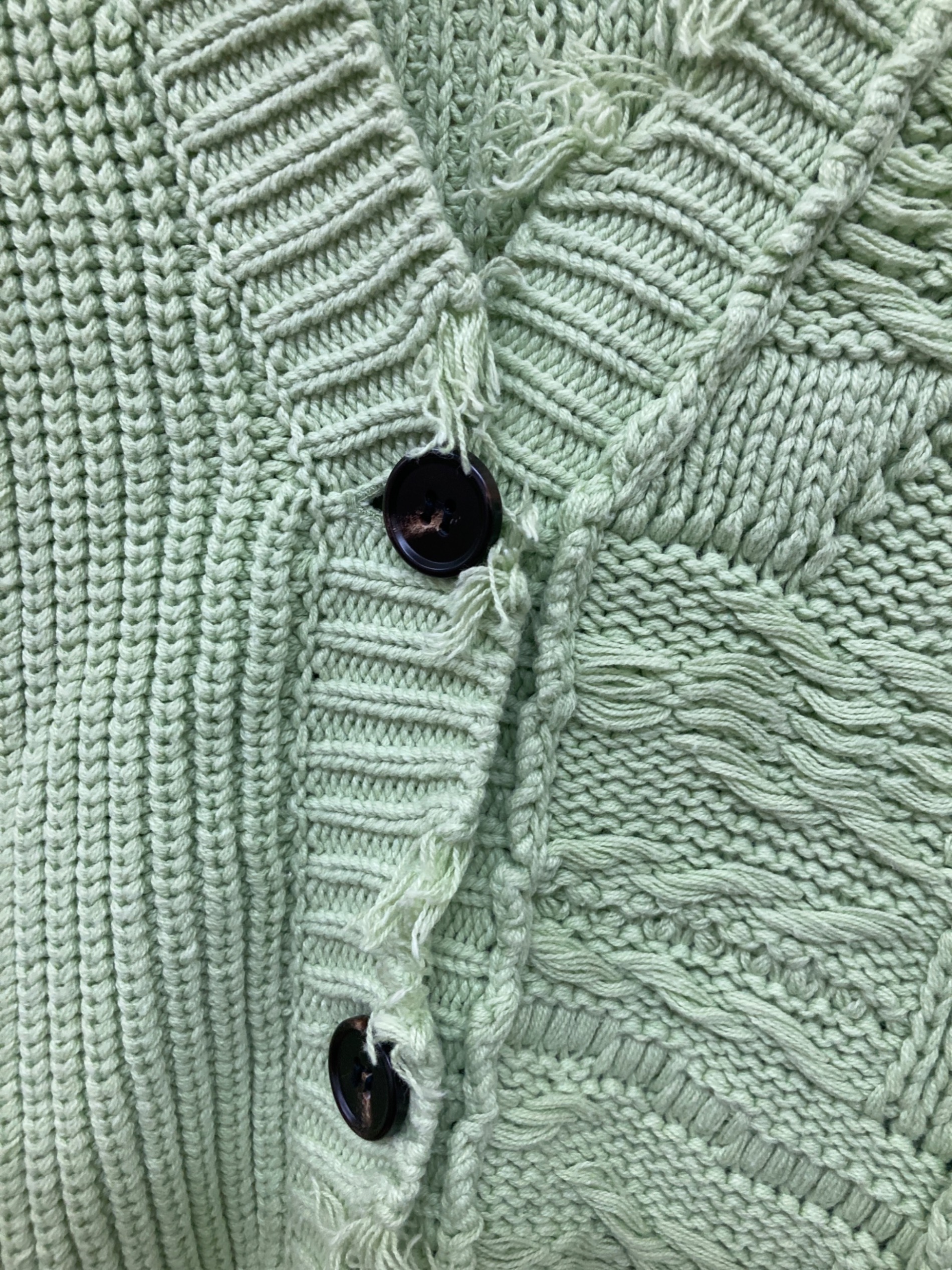 中古・古着通販】PERVERZE (パーバーズ) ダメージ加工ニット