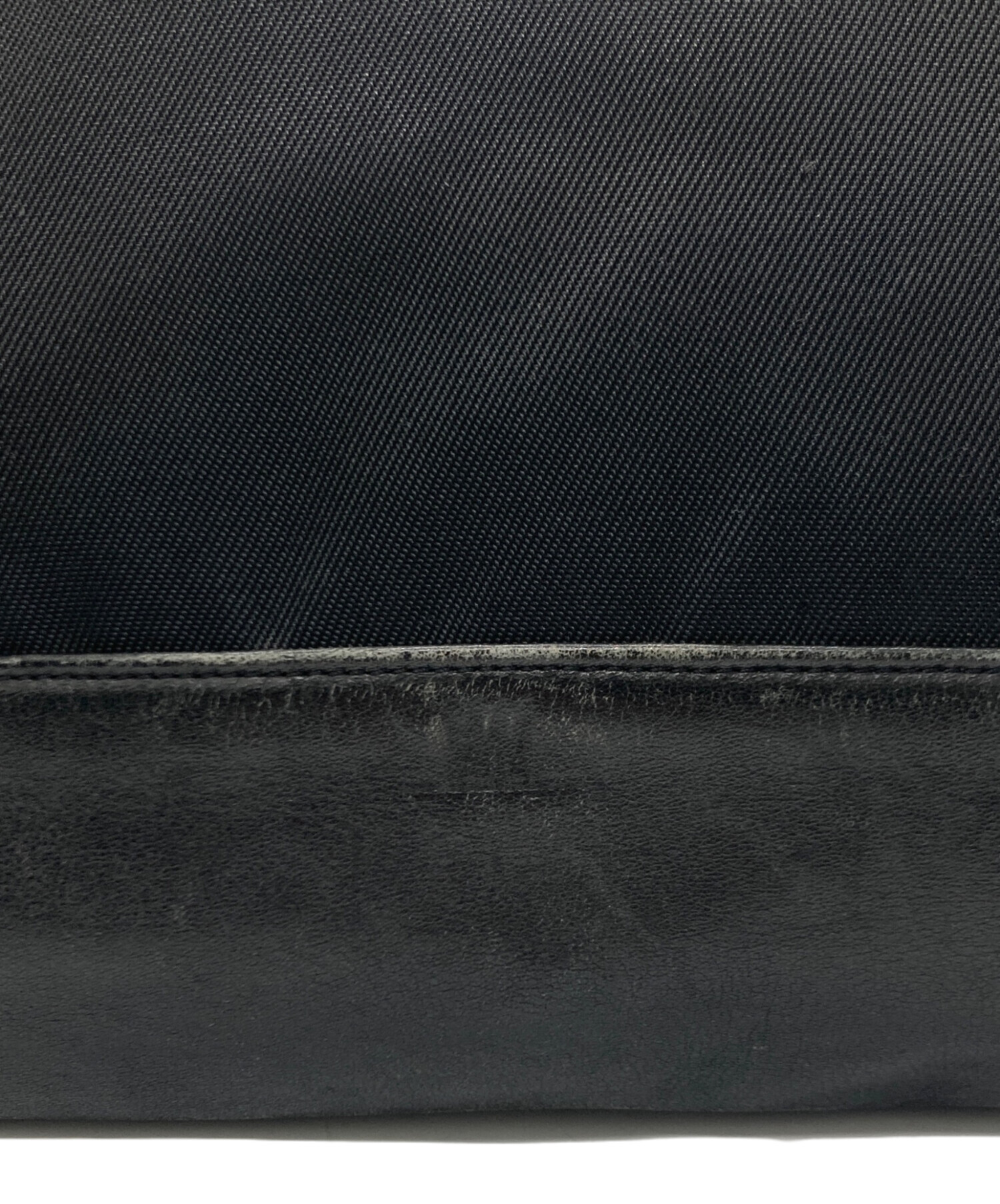 中古・古着通販】ISSEY MIYAKE (イッセイミヤケ) レザーナイロン巾着