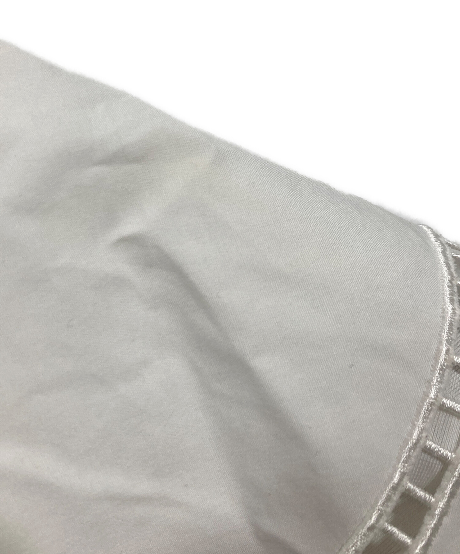 中古・古着通販】YORI (ヨリ) スカラップカラーロンTEE ホワイト