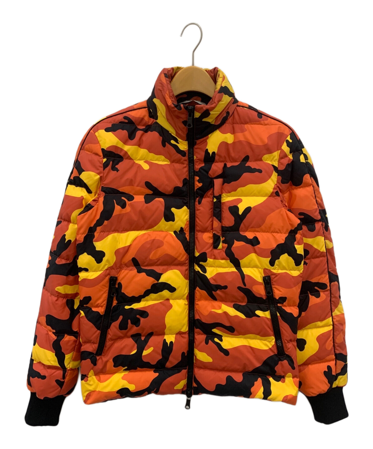 中古・古着通販】VALENTINO (ヴァレンティノ) ダウンジャケット