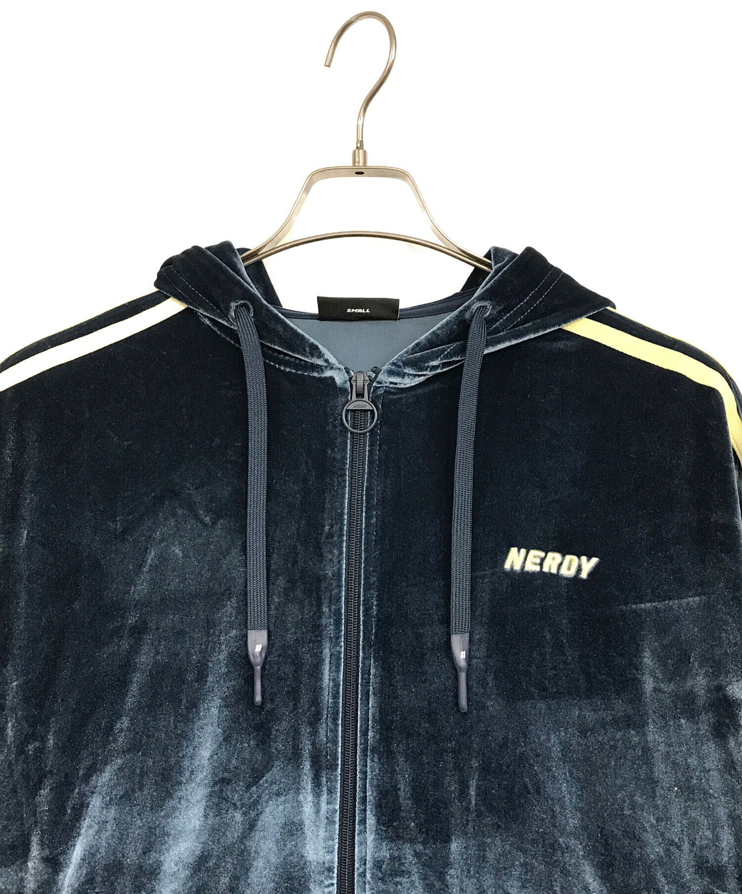 中古・古着通販】NERDY (ノルディ) ベロアセットアップジャージ