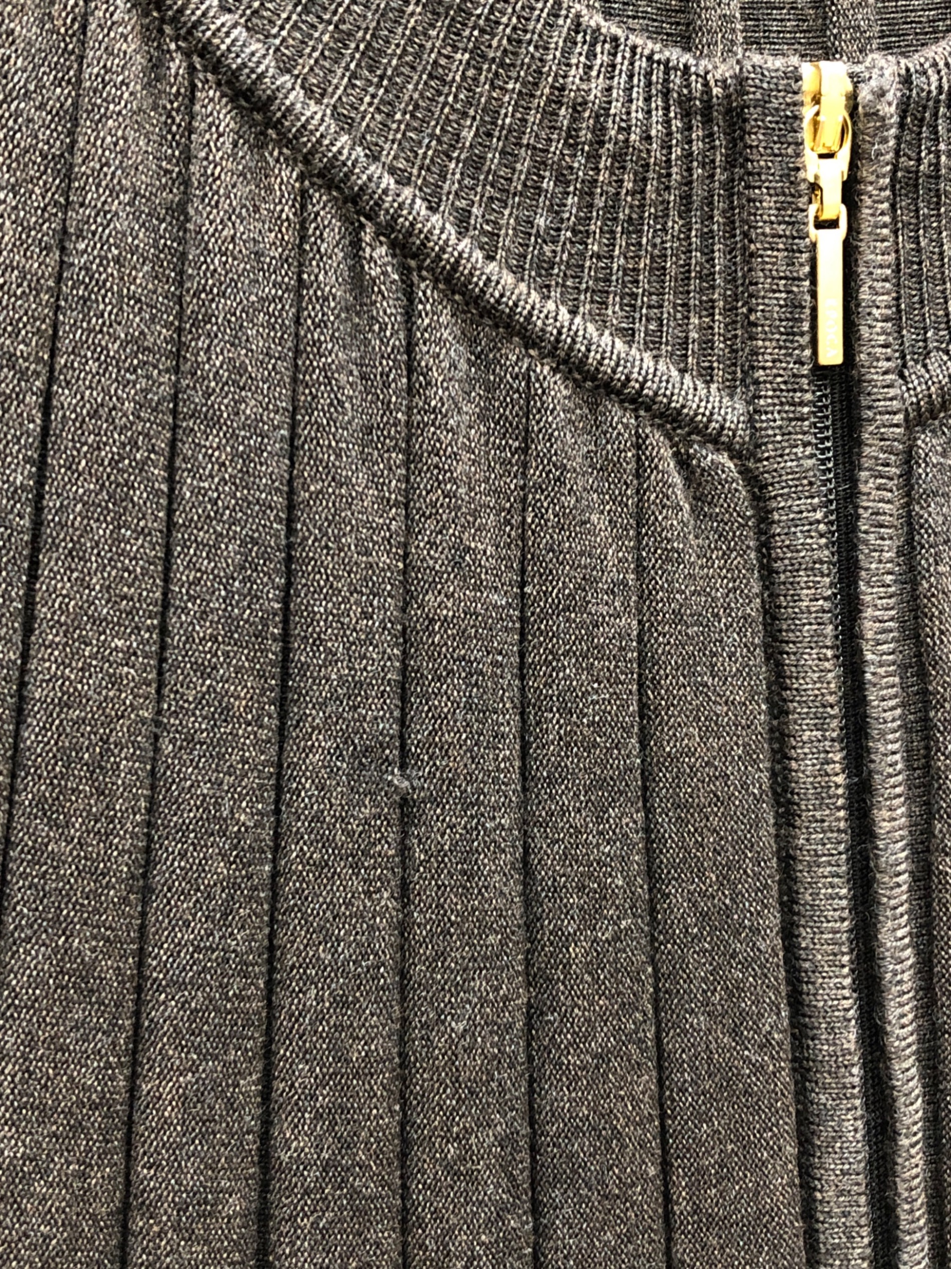 中古・古着通販】EPOCA (エポカ) プリーツケープジップニット ブラウン