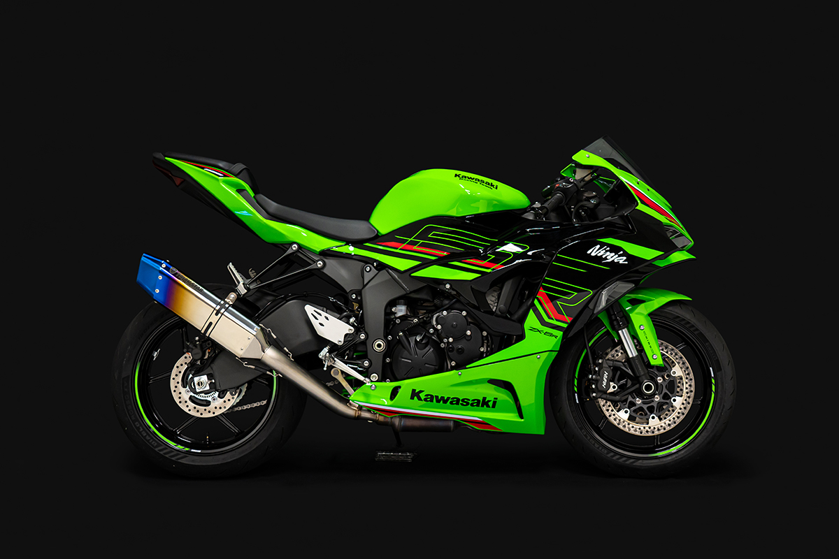 新製品情報】Ninja ZX-6R (24)スポーツコンバートマフラーIKAZUCHI