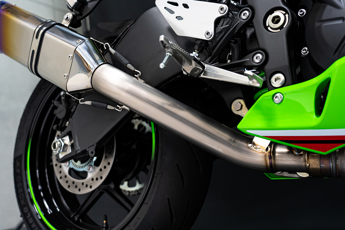 トリックスター / Ninja ZX-6R (24-26)スポーツコンバートマフラー