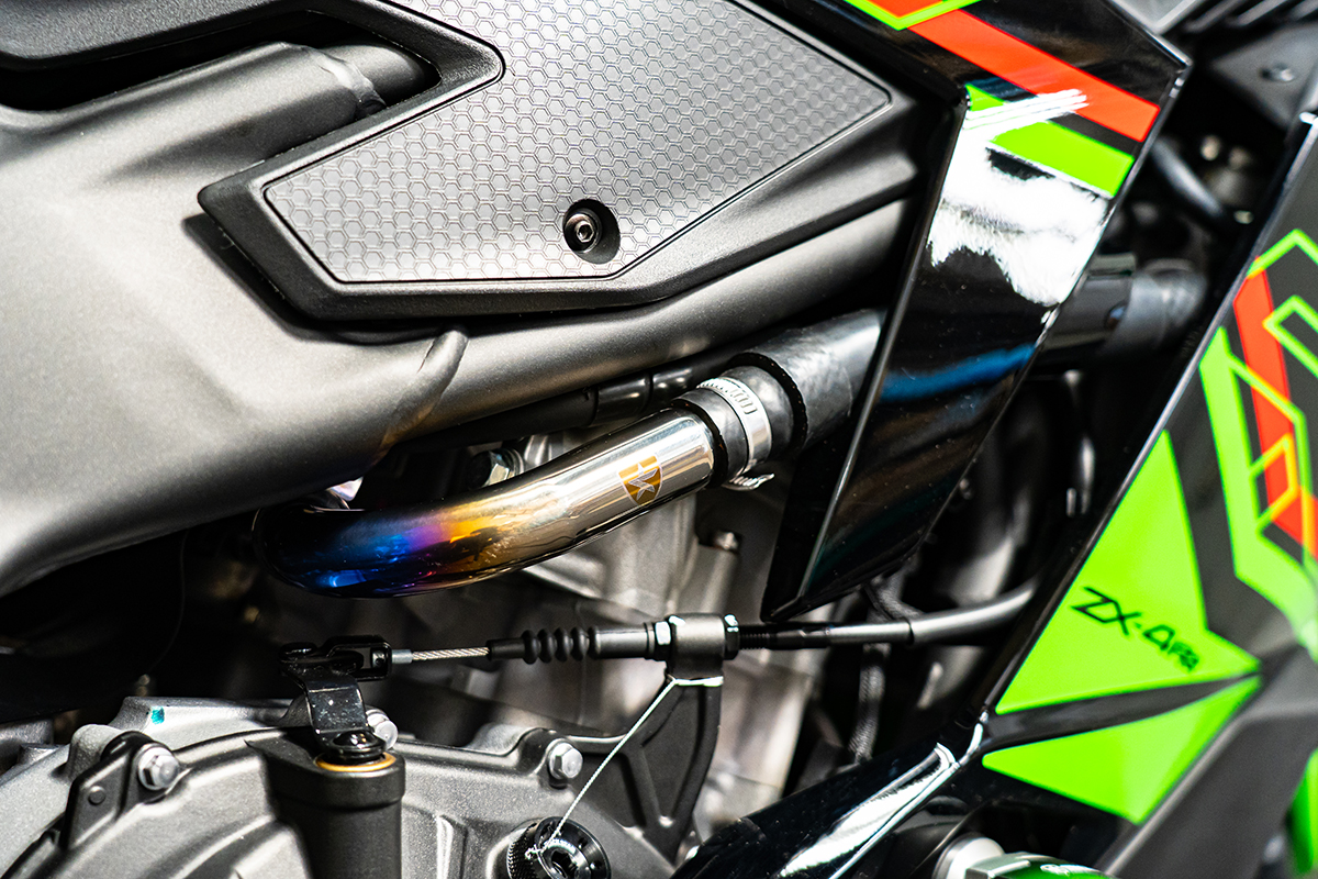 トリックスター / Ninja ZX-25R(21-25) / ZX-25RR / Ninja ZX-4R・RR