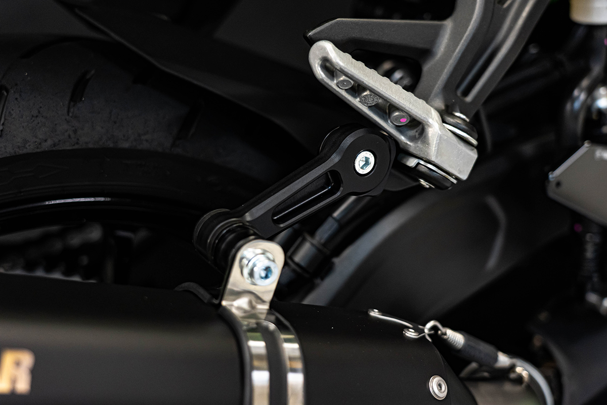 TRICK STAR イカズチマフラー 取り付けバンド付き TRICK STAR イカズチ