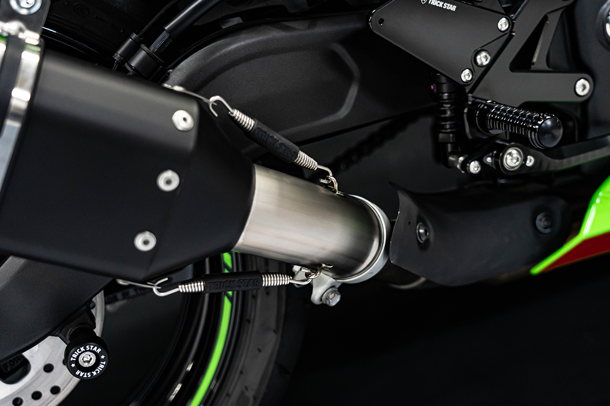 トリックスター / Ninja ZX-4RR / ZX-4R SE(24-26) 政府認証スリップ