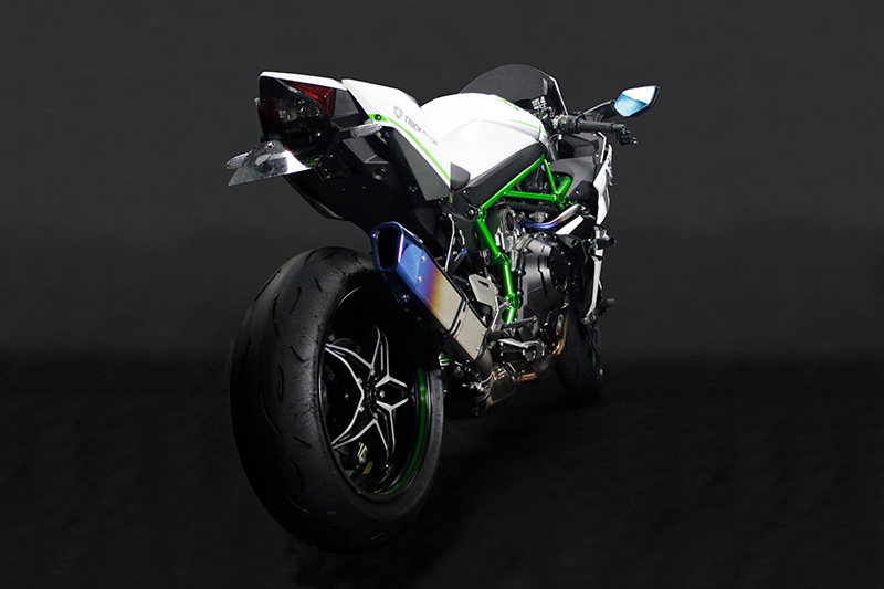 トリックスター / Ninja H2 CARBON 政府認証スリップオンマフラー IKAZUCHI