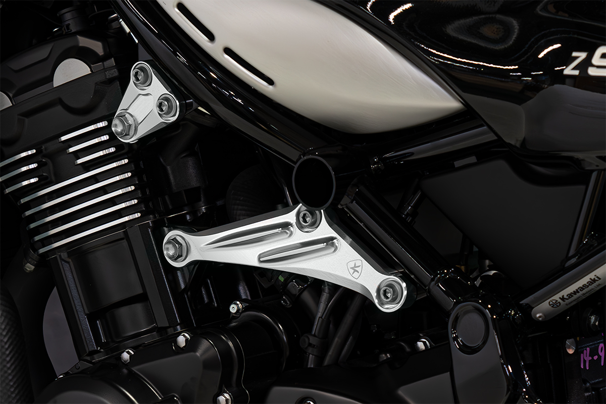 トリックスター / Z900RS/SE/CAFE(18-22)(23-25)(26)エンジンハンガー