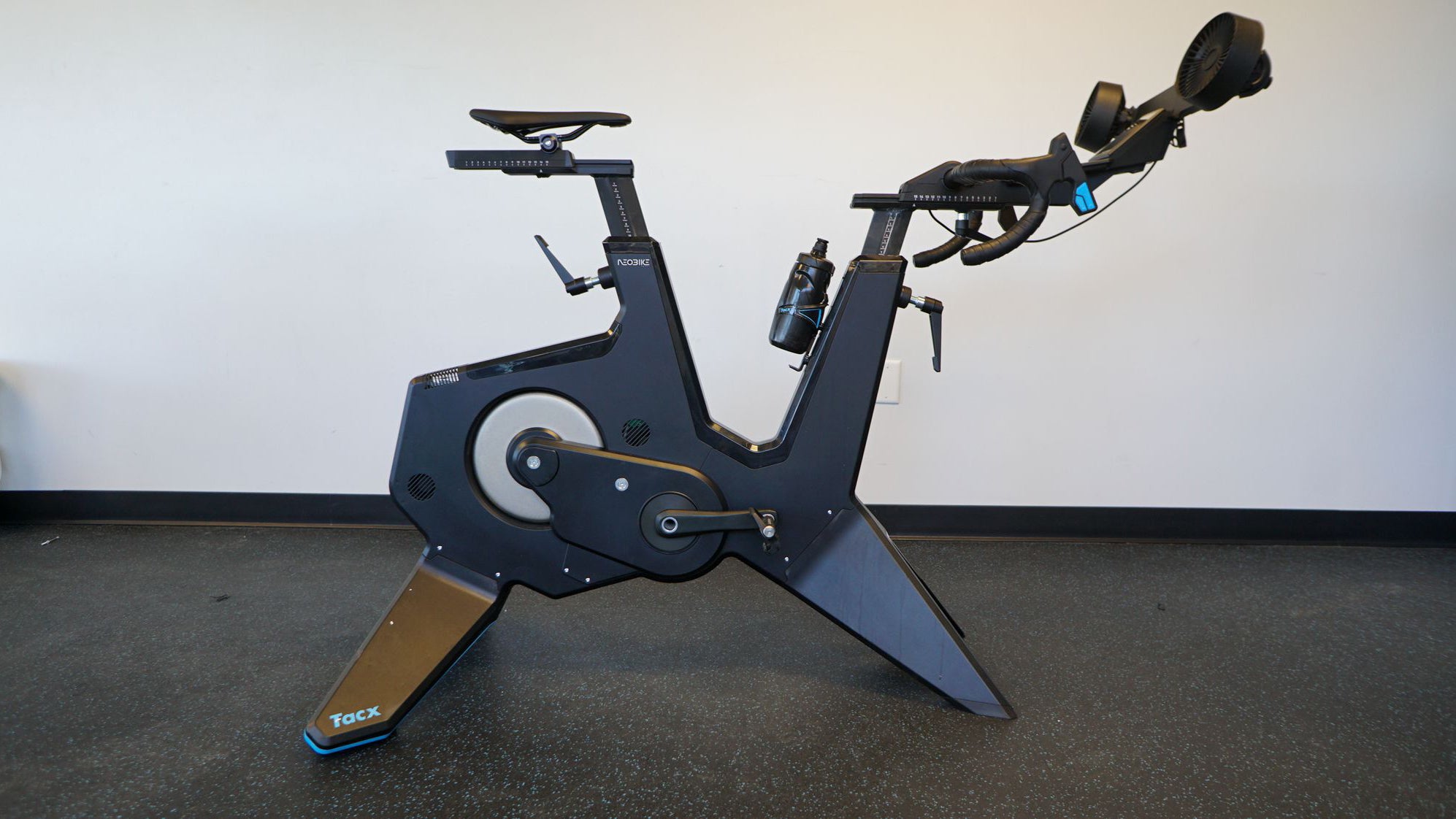 Tacx Neo Bike: How Does This Indoor Bike Stack Up?