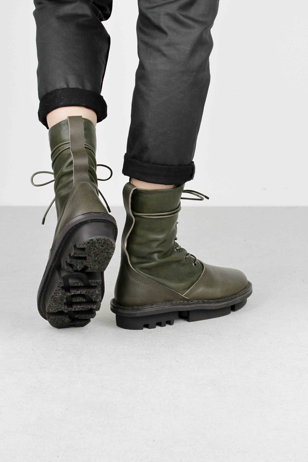 trippen 39 カーキ レザーブーツ trippen 39 カーキ レザーブーツ
