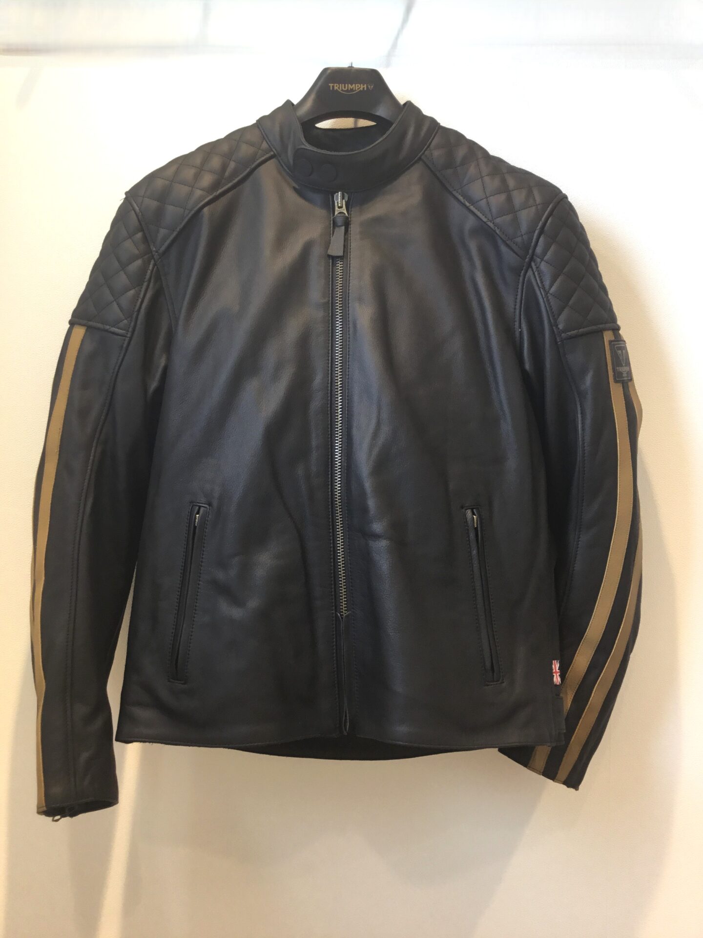 トライアンフレザージャケットBraddan Sport Jacket / Black&Gold