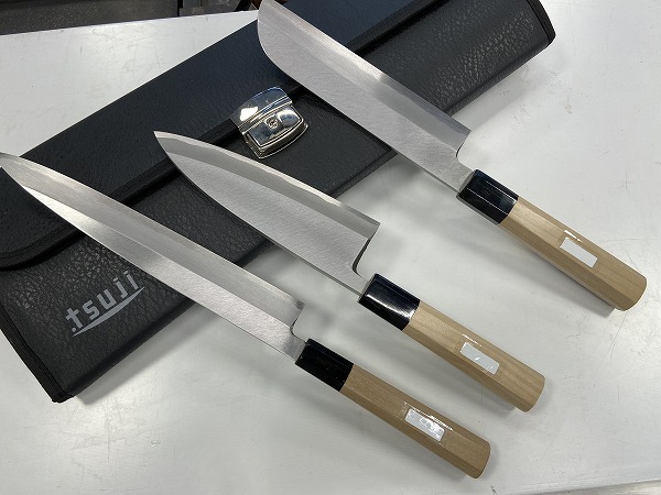 入学して初めての実習は包丁研ぎです！」 ～日本料理だけを学ぶ辻調