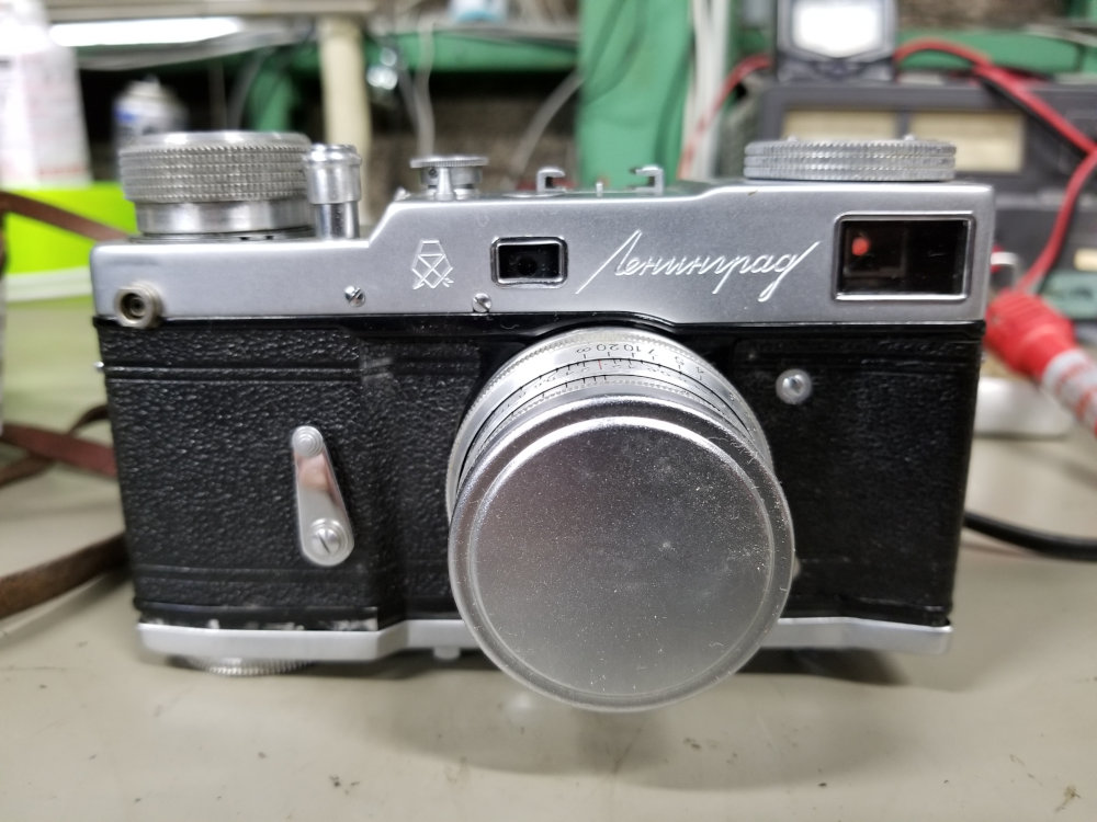 商品入荷情報】ファインダーカメラ Leningrad レニングラード ロシア製