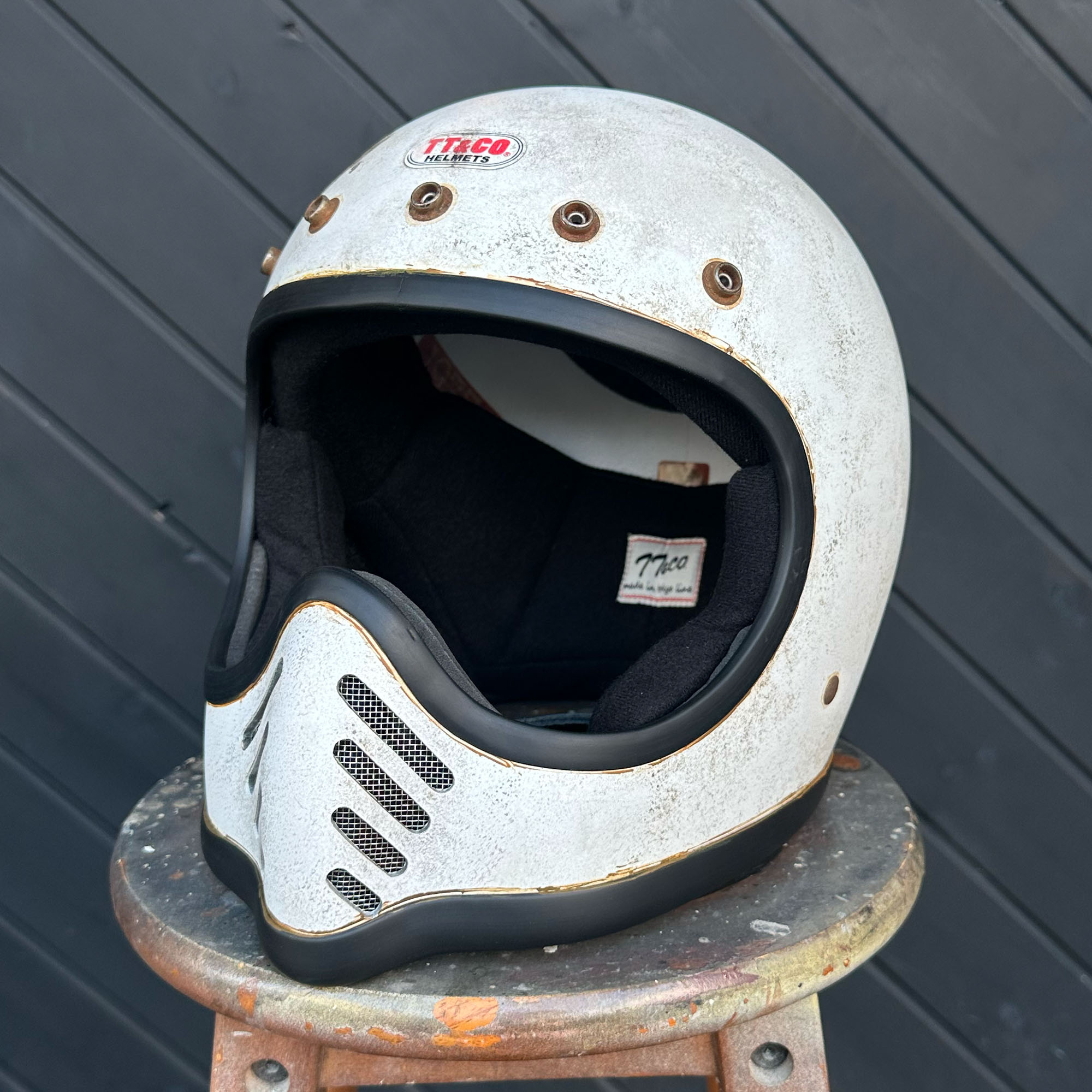 店舗限定商品のお知らせ - TT&CO. ブログ｜ヘルメット専門店TT＆CO