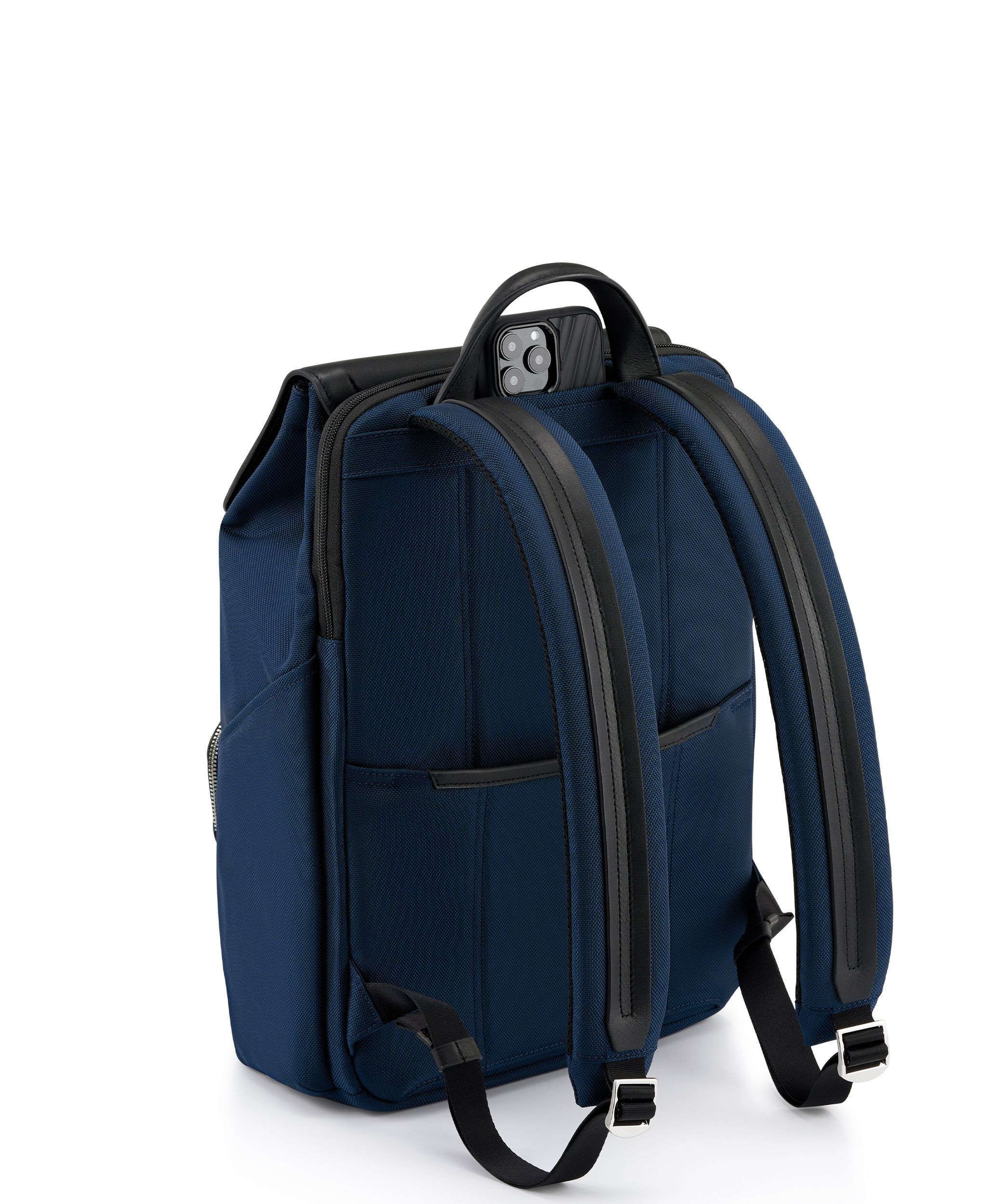 JARVIS フラップ・バックパック ネイビー/ブラック｜TUMI(トゥミ)公式