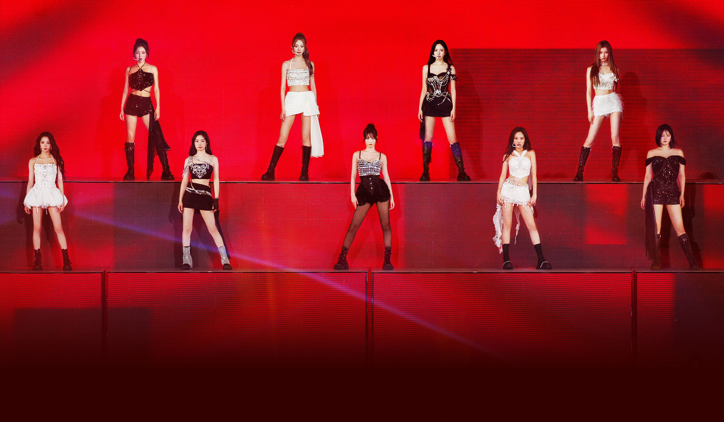 TWICE 5TH WORLD TOUR READY TO BE in JAPAN SPECIAL LIVE DVD/Blu-ray