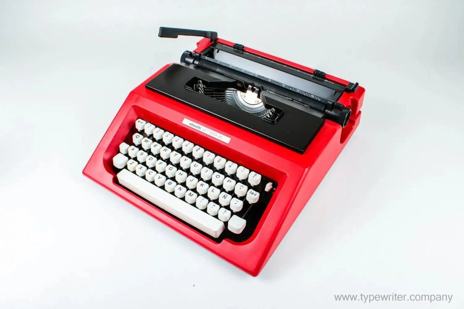 Olivetti Lettera 40/42 Red & Black, Vintage Manual Typewriter
