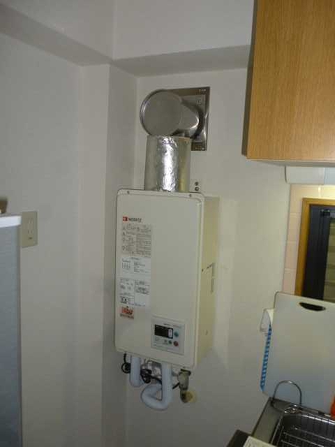 GQ-1637WS-FFA - 屋内設置（上方給排気FF式） | ノーリツ | ガス給湯器