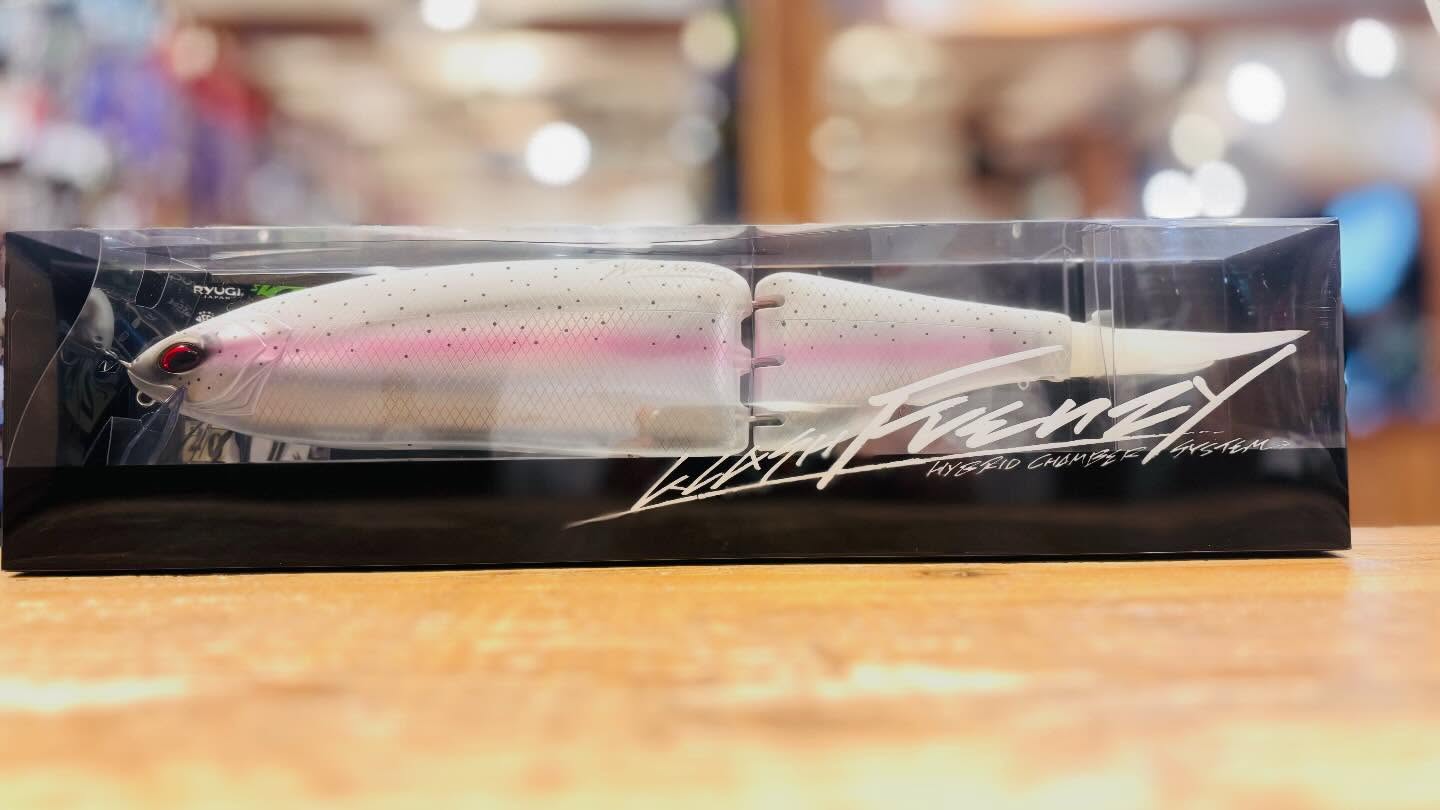 DRTさんよりクラッシュフレンジー再入荷！！ゴーストと比べると