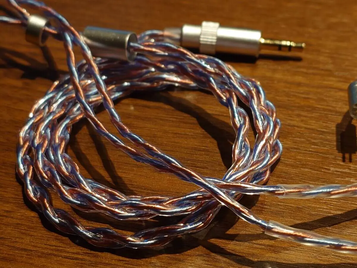 レビュー】JUZEAR x Z Review 鳴神 – 透明感と解像度を楽しめる