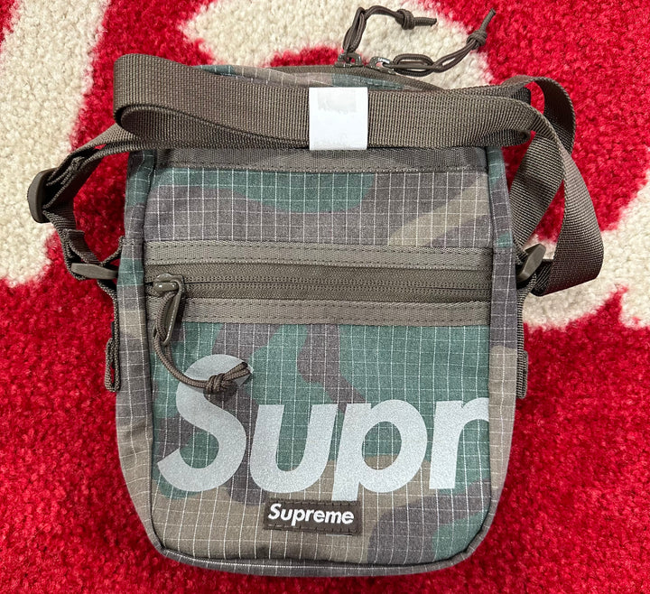 Supreme Shoulder Bag Woodland Camo SS24 – UniqueHype