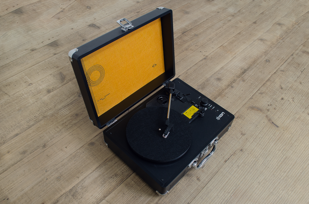 ヨルシカ、アナログ盤 「ルバート/ブレーメン」追加製造が決定。6/6