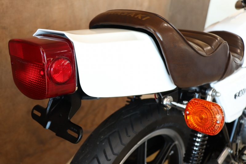 Z400J パールホワイト「フェックス仕様」｜SOLD OUT｜旧車・絶版バイク