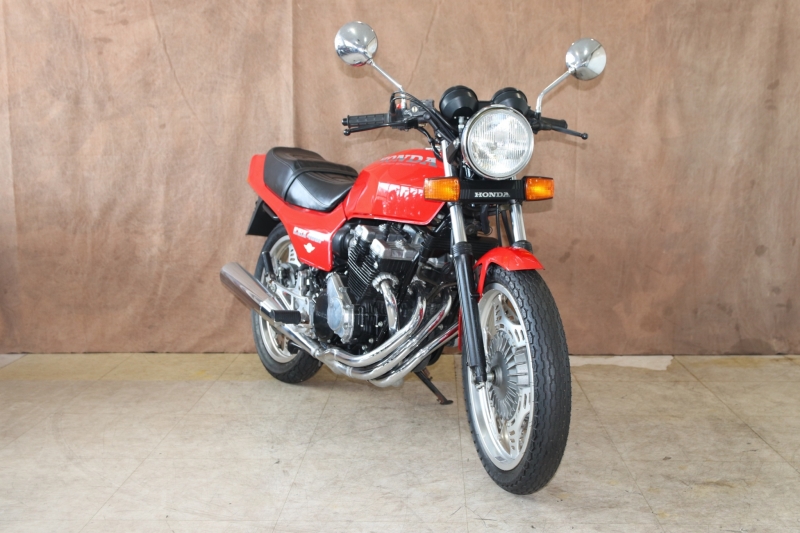 CBX400F 東京本店 赤ソリ ｜SOLD OUT｜旧車・絶版バイクならウエマツ