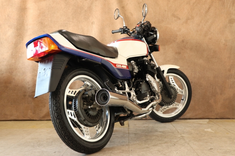 CBX400F 希有オリジナルのトリコロール｜SOLD OUT｜旧車・絶版バイク
