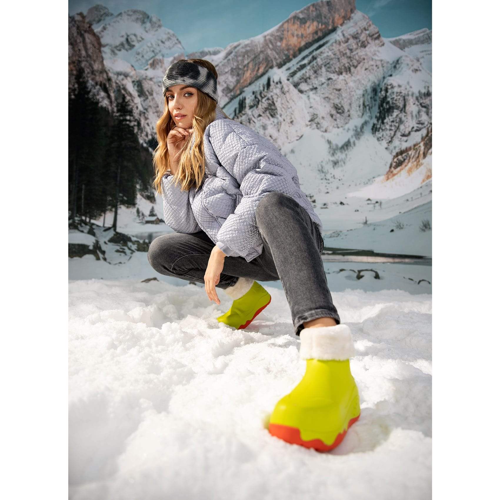 UIN Women's Ankle Fashion Snow Boots Casual Comfort Walking Color