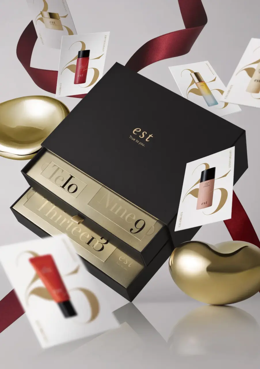 エスト、25周年を祝う限定ホリデーコレクションを発表 - URBAN PRESS