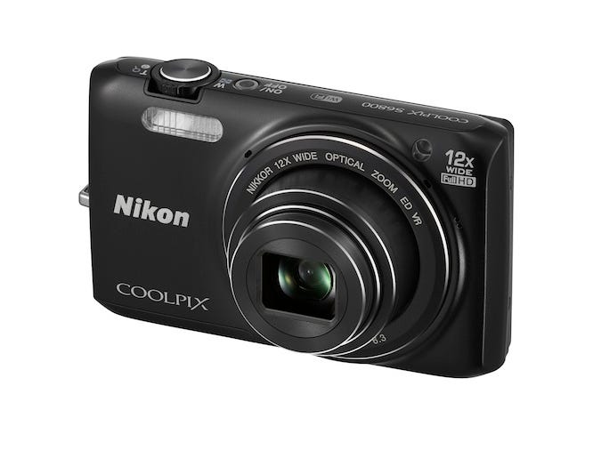 Nikon's travel camera is built for your pocket