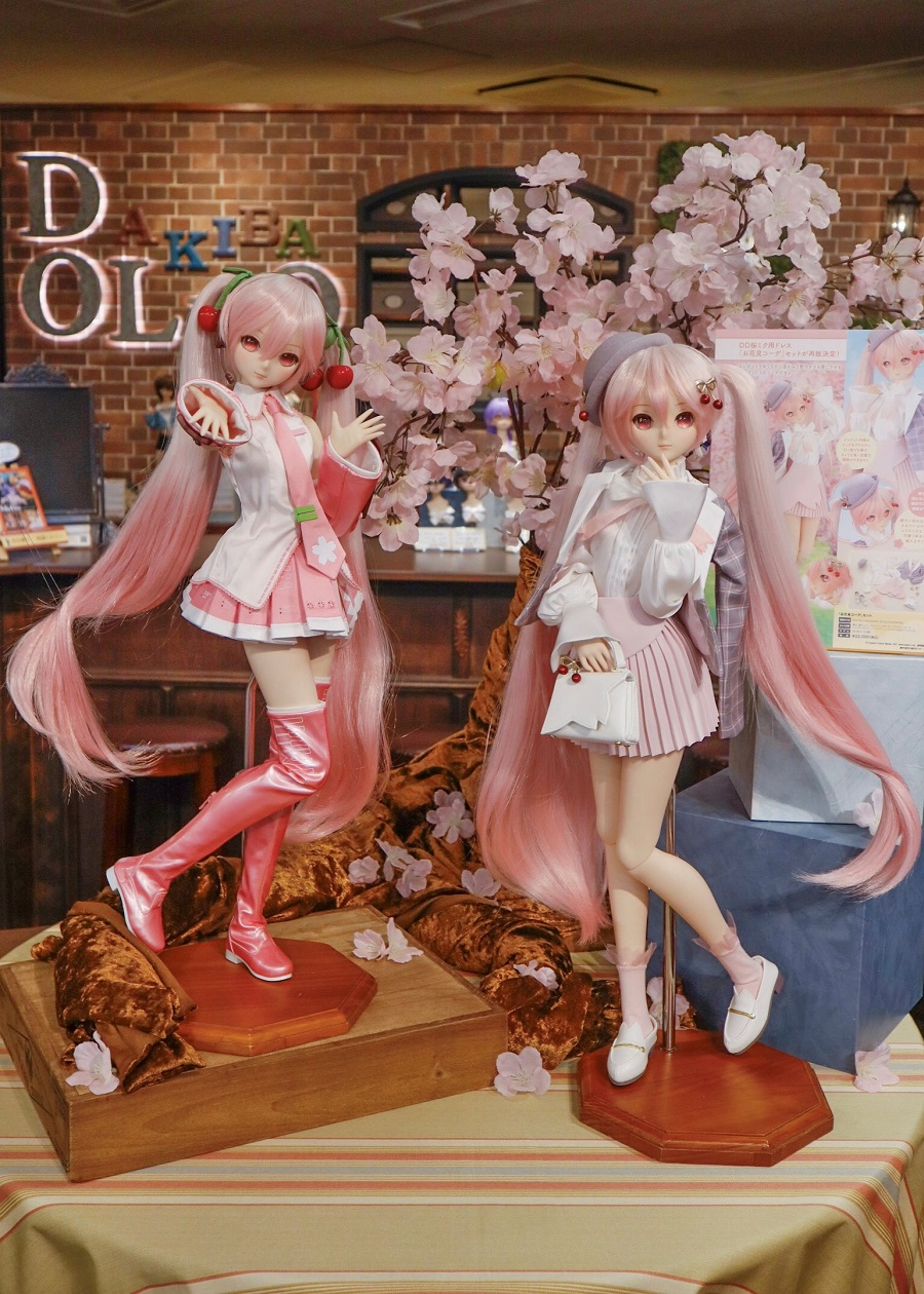 残り4日！「DD 桜ミク 2.0」『「お花見コーデ」セット』ただ今注文