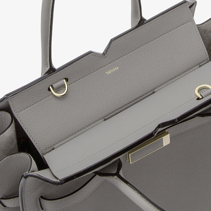 WBMI0007010LOC99GM_2_720x.jpg?