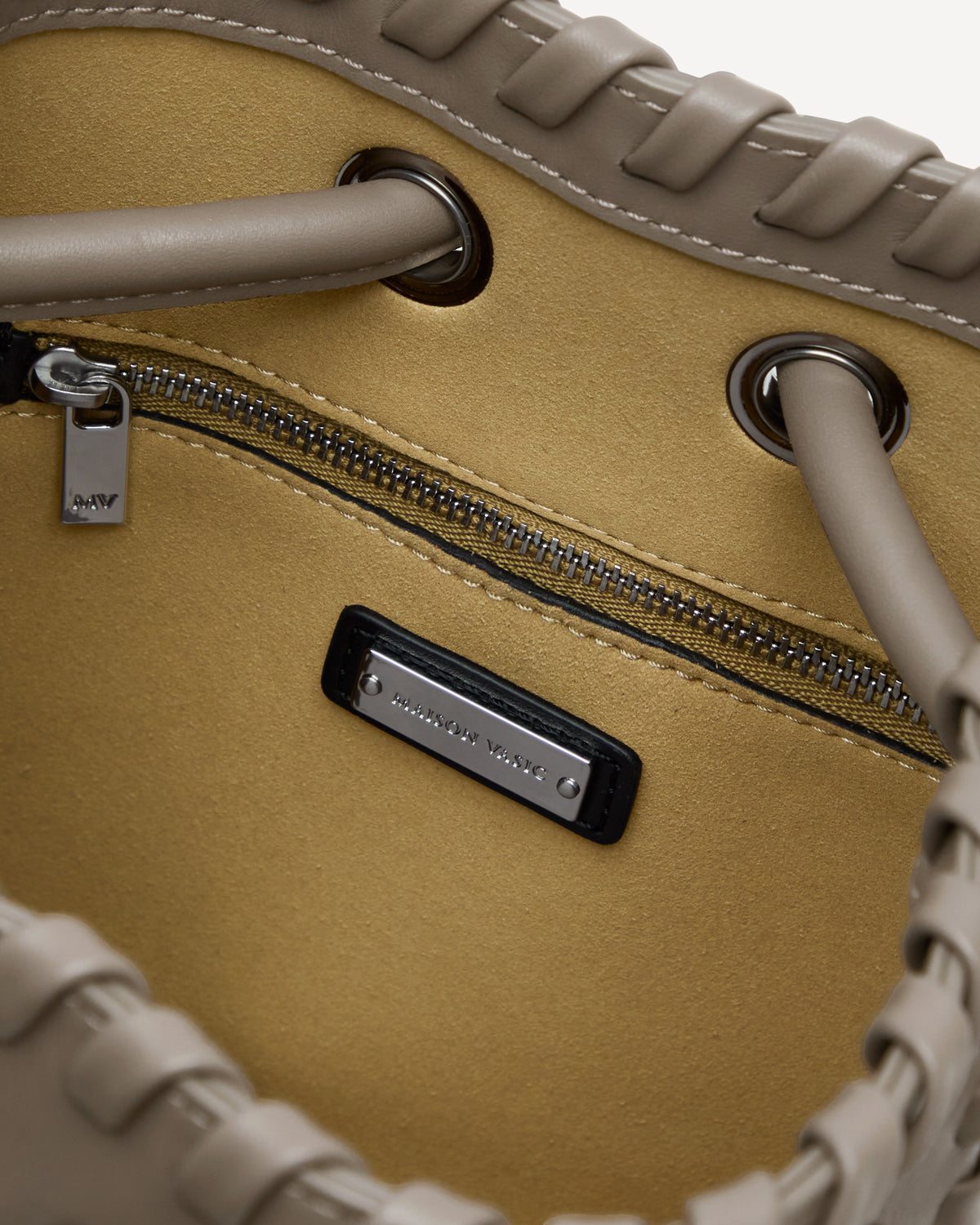 MV BOND MINI, トープ – VASIC ヴァジック日本公式サイト