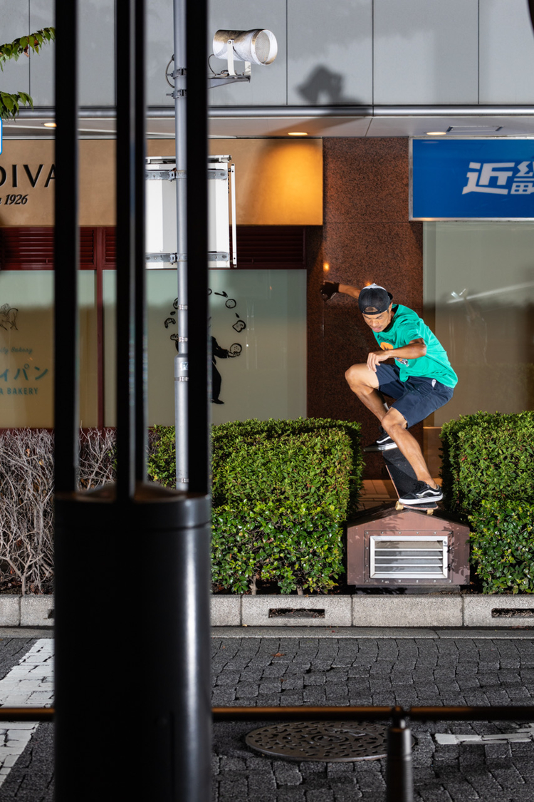 PRODUCTS] CHALLENGER - END WAR PUZZLE | VHSMAG