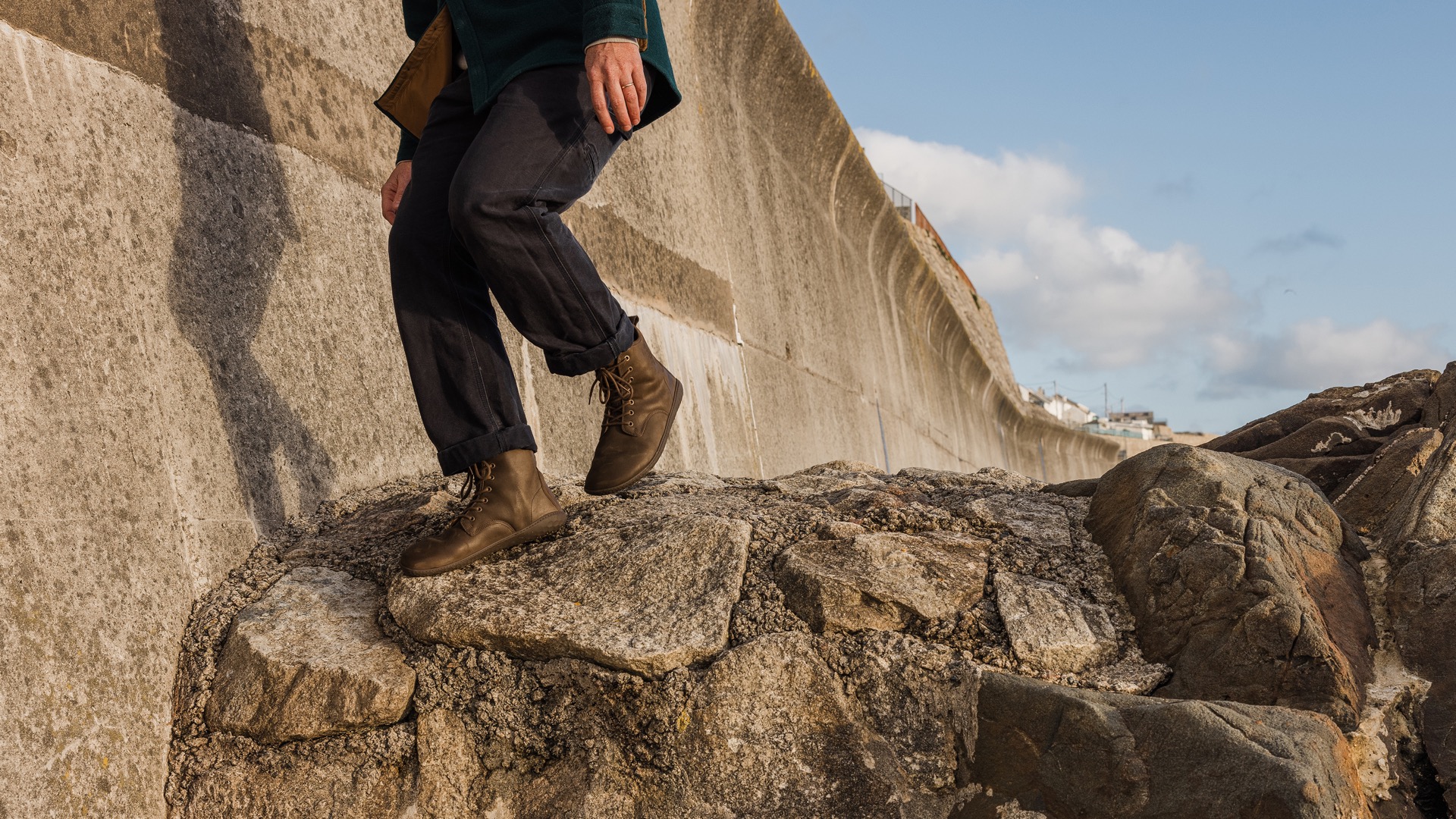 Men's Scott IV Barefoot Minimalist Boots | Vivobarefoot UK