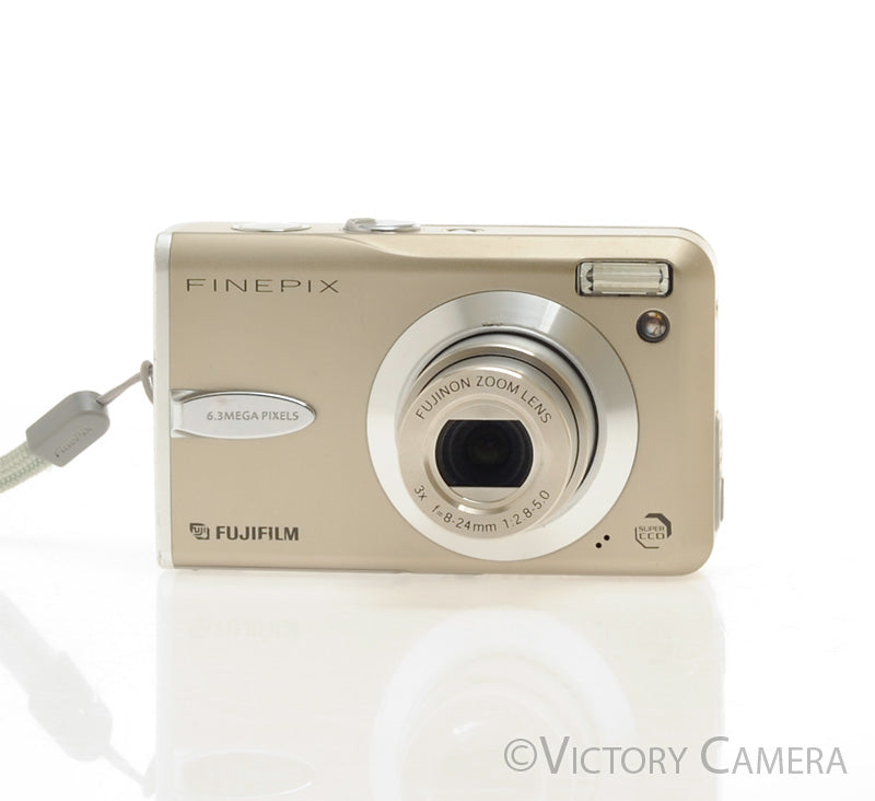 Fuji Fujifilm FinePix F30 6.3MP Gold Digital Point & Shoot [EXC]