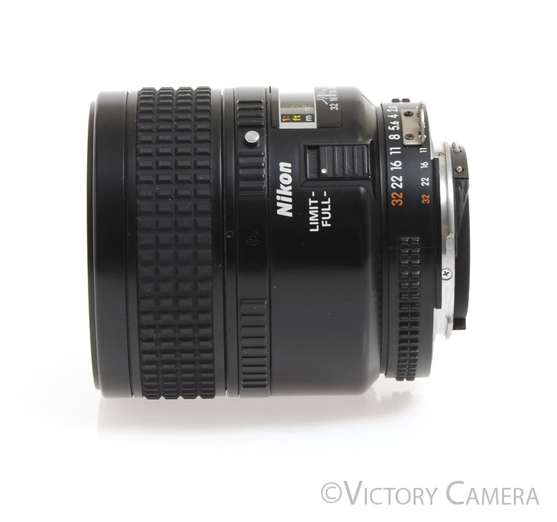 Nikon Micro-Nikkor 60mm F2.8 D AF Autofocus 1:1 Macro Lens w/ Rabbit E