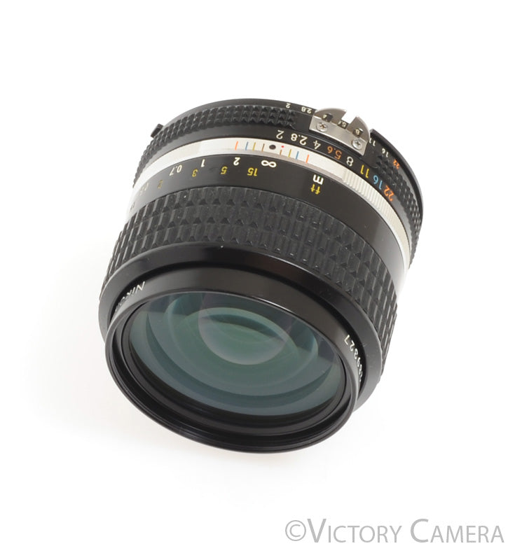 Nikon Nikkor 35mm f2.0 AI-S Manual Focus Wide Angle Lens [EXC+]